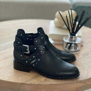 Halogen Hailey Booties